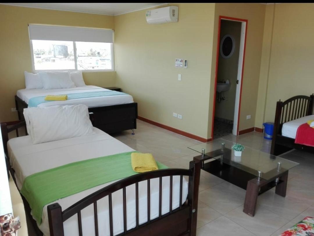 Victoria'S Gennie Bay Village Hostal San Andres  Exterior photo